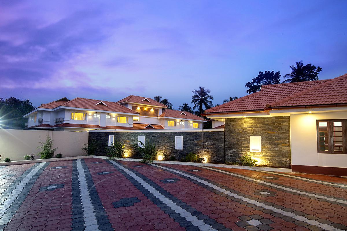 Le Coffee Resort Sultan Bathery Buitenkant foto